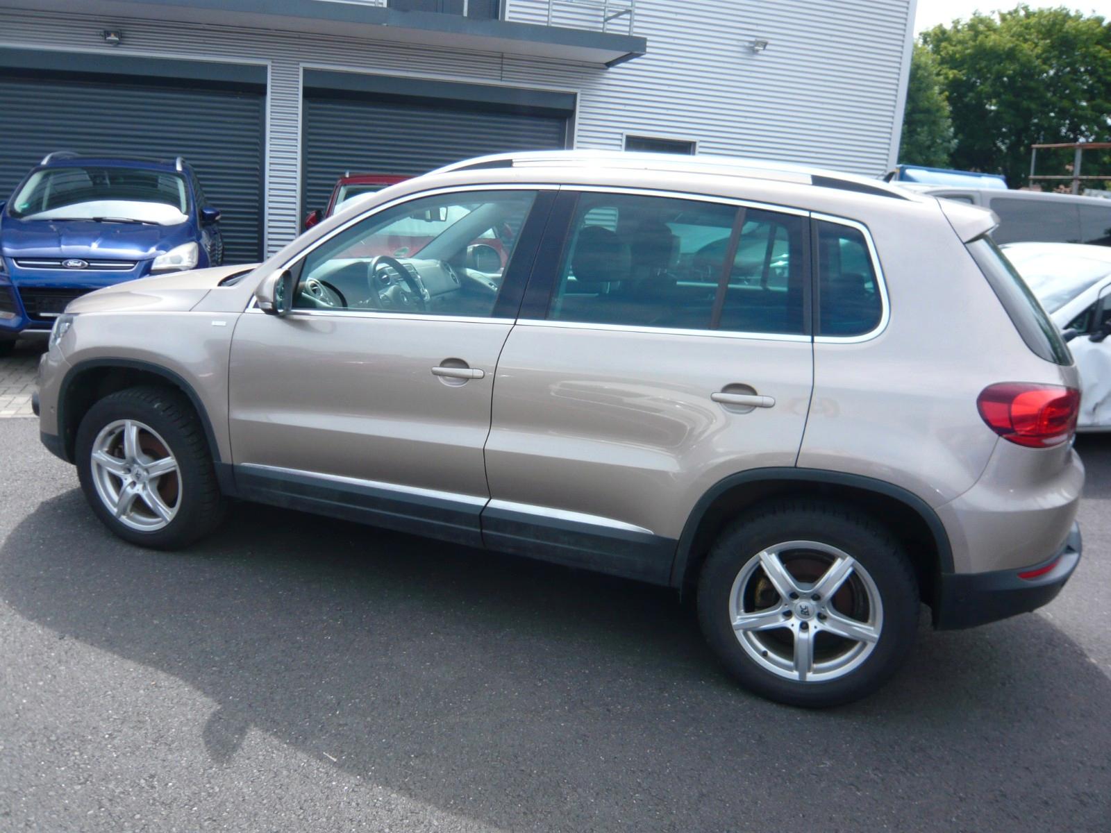 Volkswagen Tiguan Sport & Style 4Motion BMT