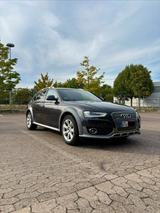 Audi a4 Allroad B8 - Audi A4 mit Benzin-Antrieb: Kombi, Allroad