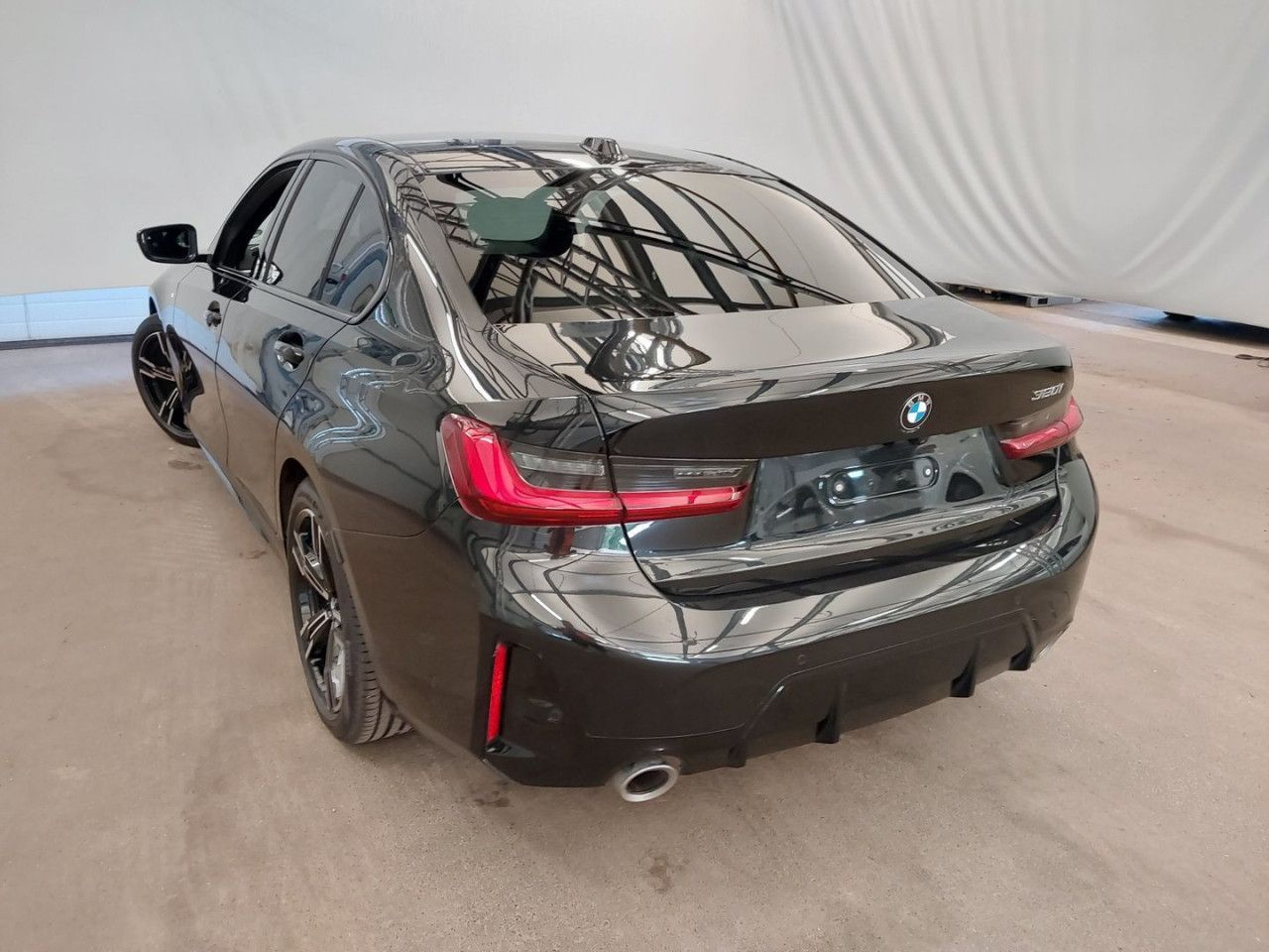 BMW 320 - Bild 10