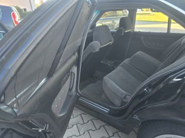BMW 525 - 10
