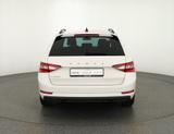 Skoda Superb Combi 2.0 TDI DSG LED Navi ACC DAB PDC - gebrauchte Skoda Superb aus dem Jahr 2021