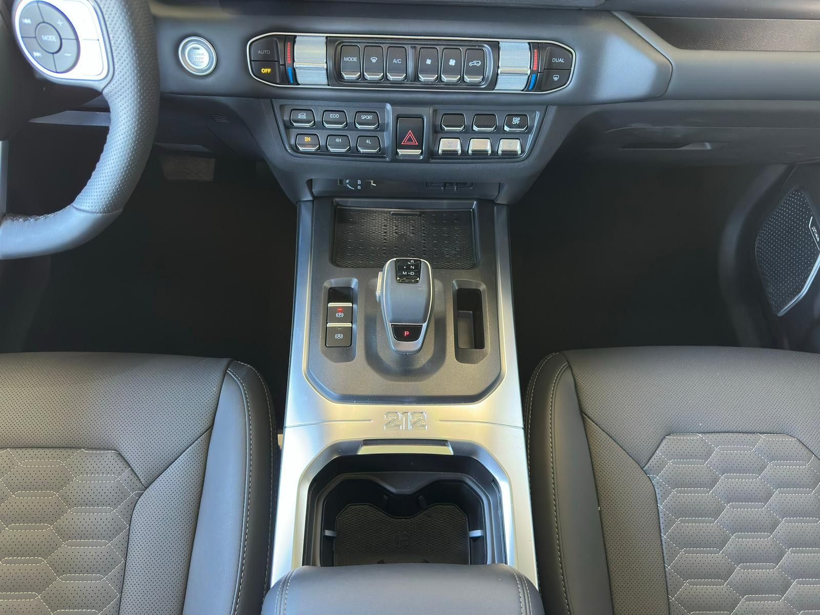 BAW 212 2,0L TCI 4WD | Seilwinde | 4×4 — Bild 20