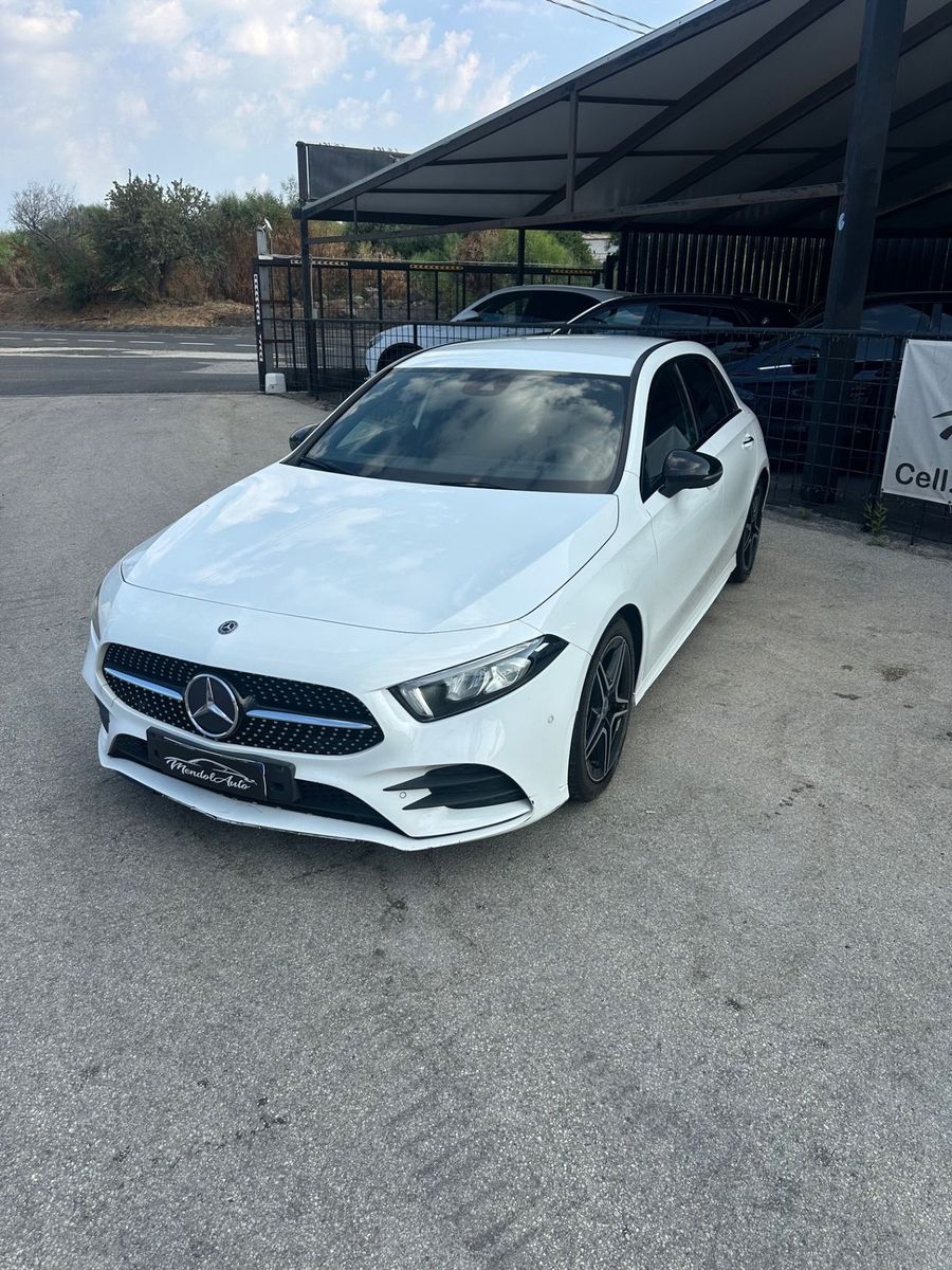 Mercedes-Benz Mercedes-benz A 180 d Automatic Premium imagem 2