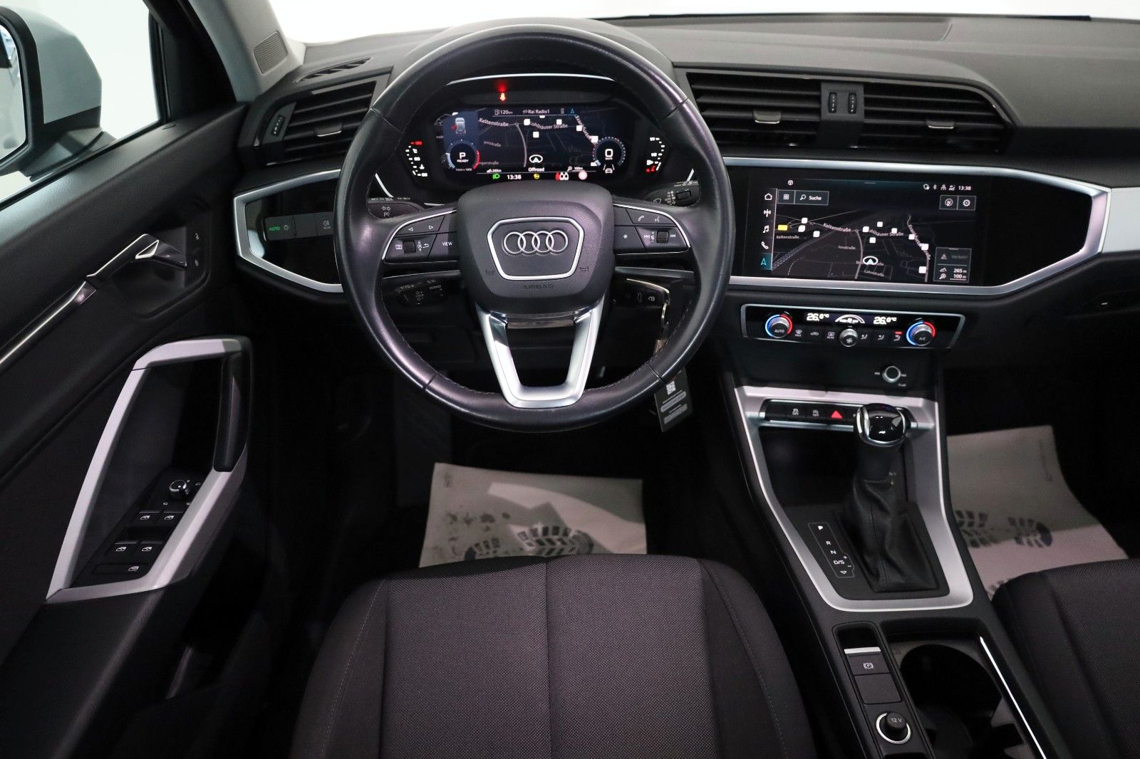 Fahrzeugabbildung Audi Q3 40 TDI quattro ,Navi,ACC,Carplay