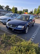 Volkswagen Vw Passat 2.5 TDI V6 VOLLAUSSTATTUNG - Volkswagen Passat aus 2001: TDI