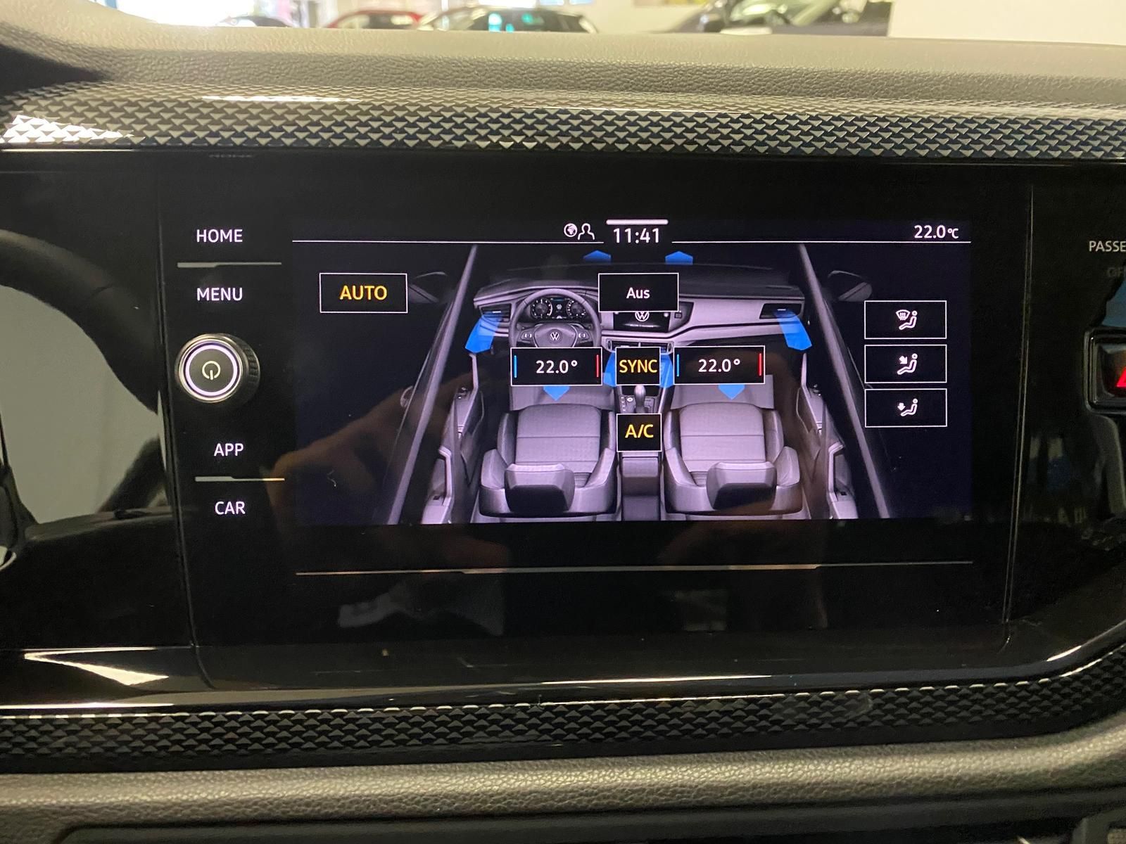 Fahrzeugabbildung Volkswagen Polo 1.0 TSI DSG Life+3 J Garantie bis 90.000 KM