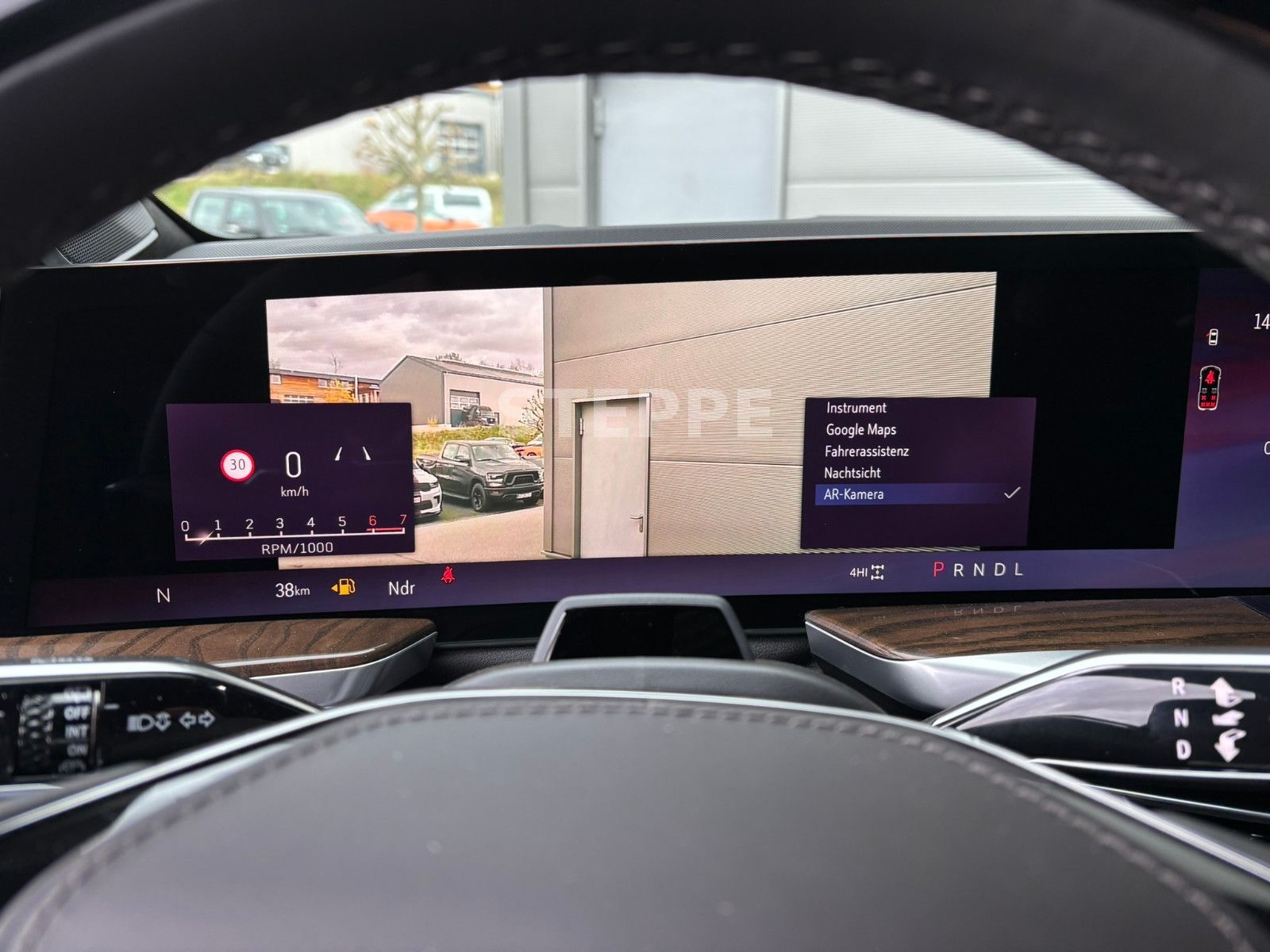 Cadillac Escalade FACELIFT MY26 6.2 V8 Sport Platinum 24"