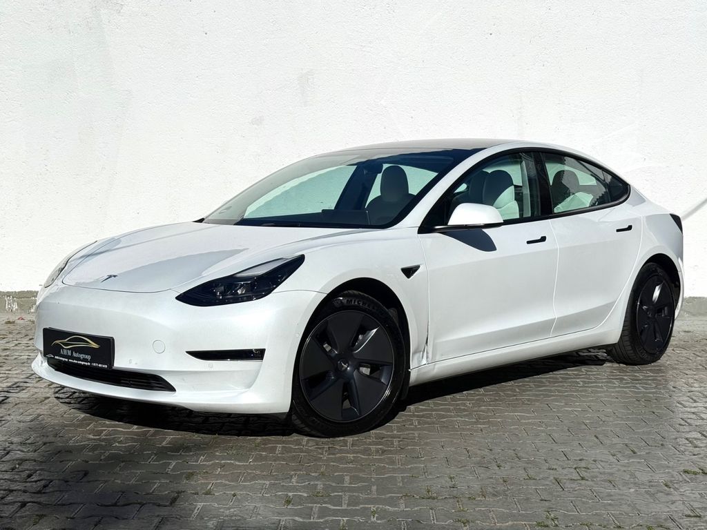 Image of Tesla Model 3