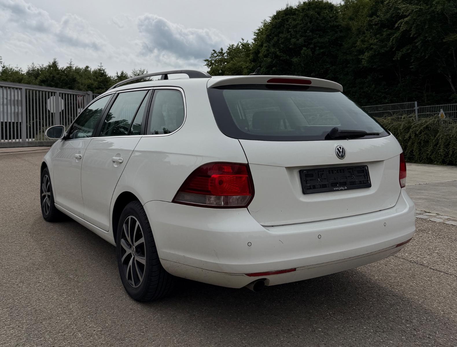 Volkswagen Golf 2011 — photo 5