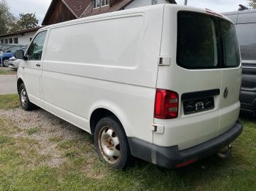 Volkswagen T5 Transporter - 2