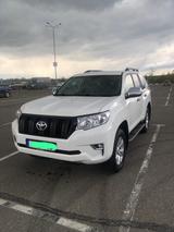 Toyota Land Cruiser 2.8 D-4D - - Toyota Land Cruiser: Geländewagen