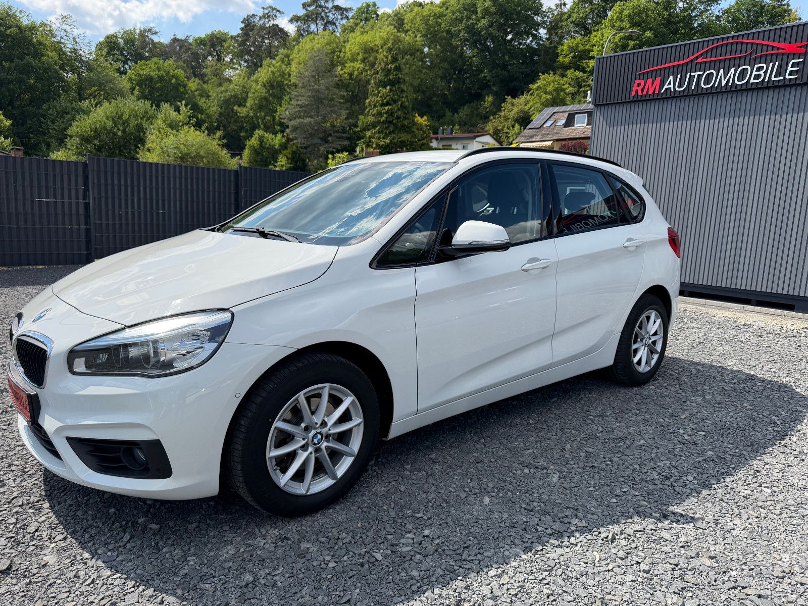 BMW 218 218d Active Tourer  LED/NAVI/TEMPO