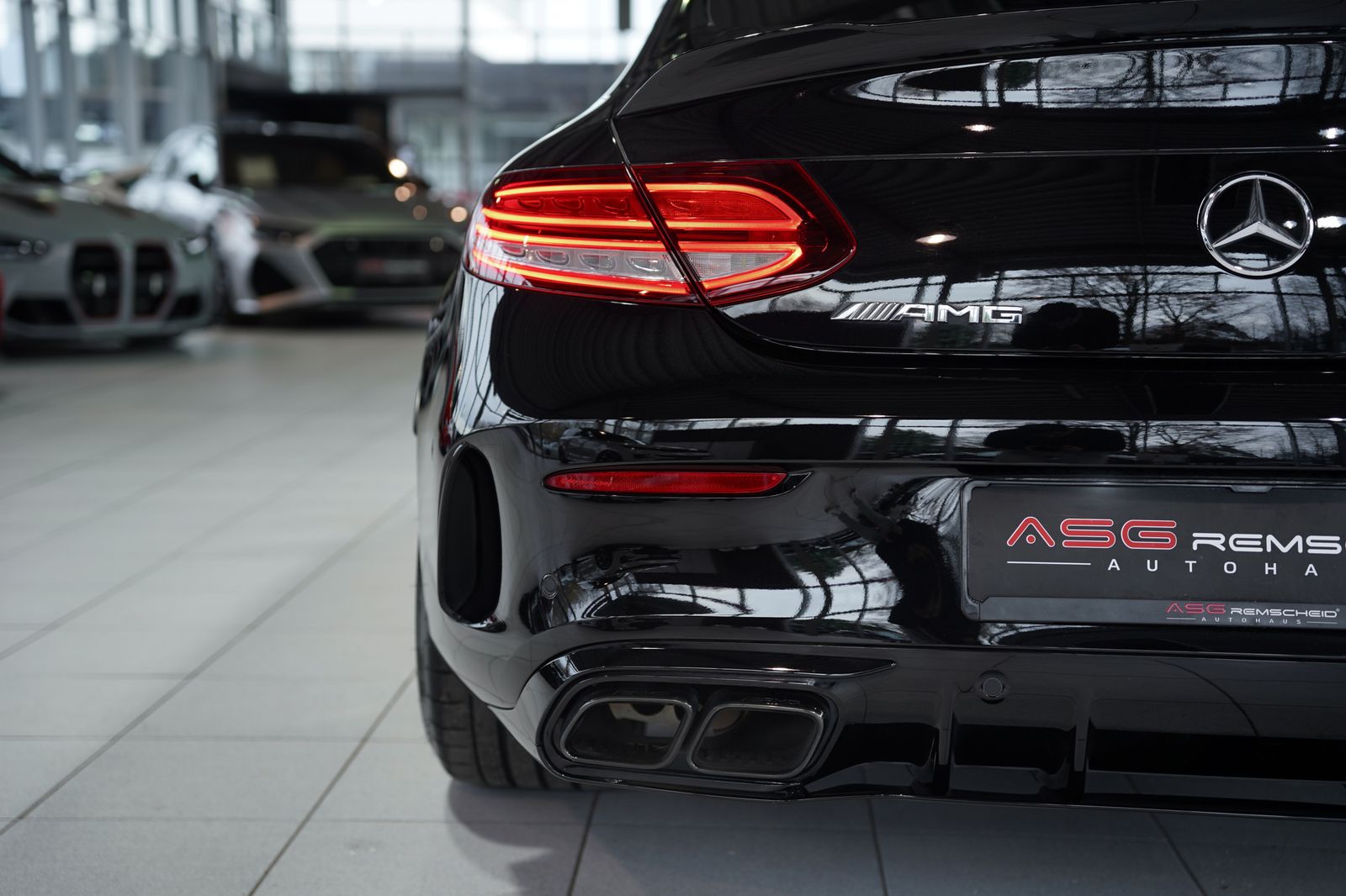 Mercedes Benz C 63 Amg