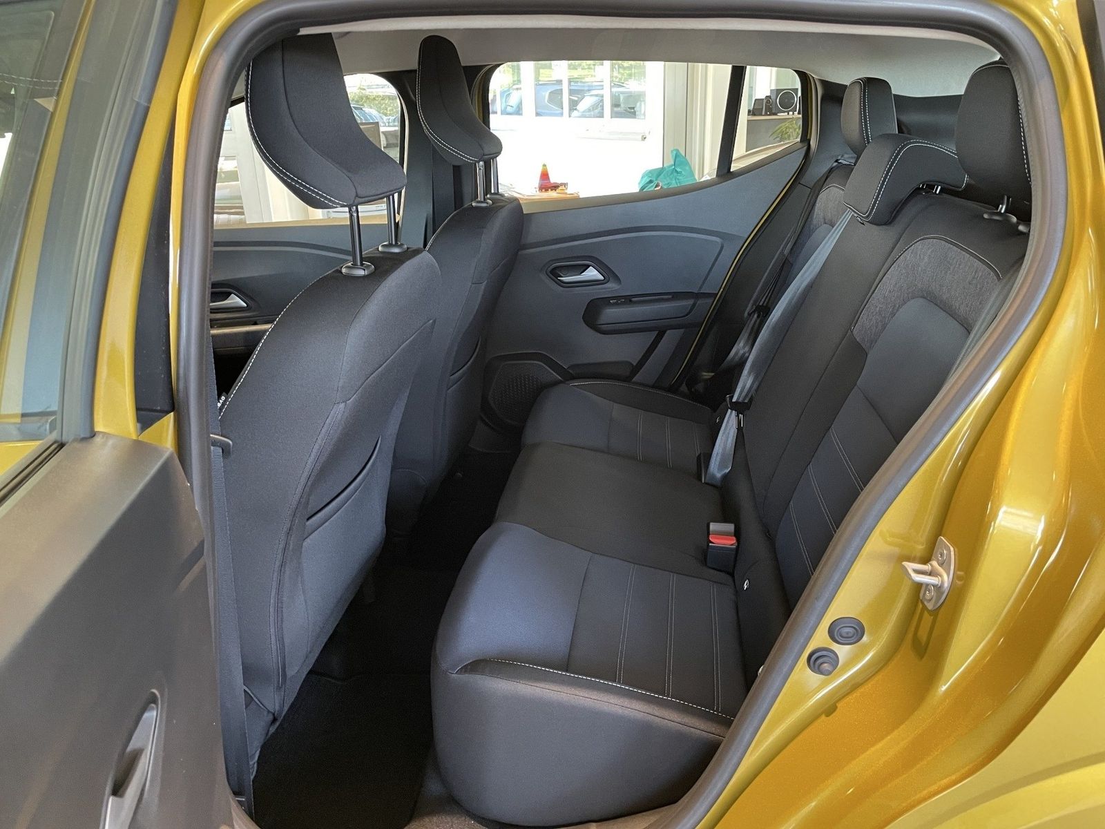 Fahrzeugabbildung Dacia Sandero Journey TCe 100