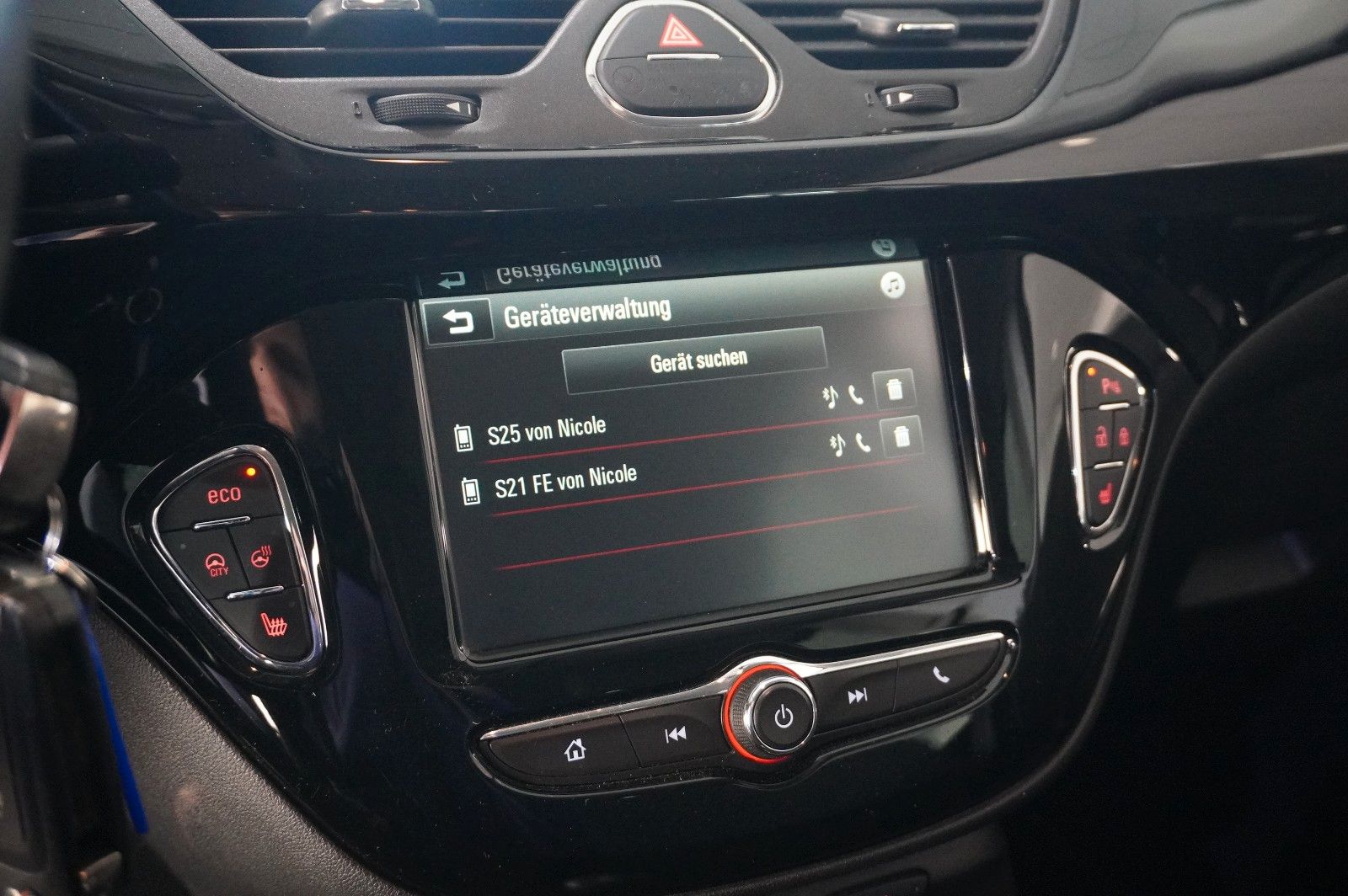 Fahrzeugabbildung Opel Corsa E 1.4 120 JAHRE 5-TÜR NAVI/SHZ/KAMERA/TEMP