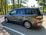 Ford Galaxy 2,0 TDCi Bi-Turbo 154kW Titanium - gebrauchte Ford Galaxy aus dem Jahr 2016