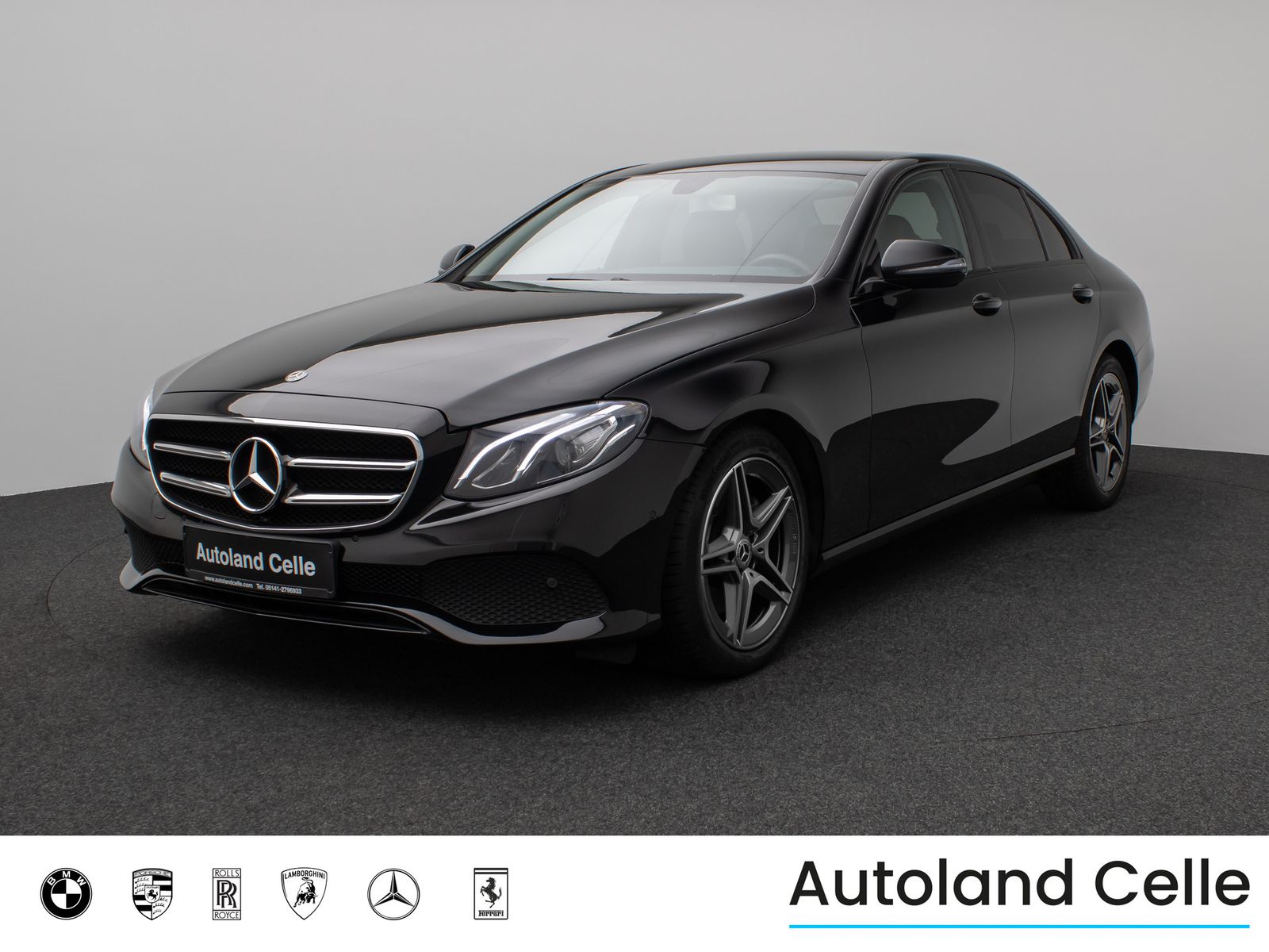 Fahrzeugabbildung Mercedes-Benz E 220 d Avantgarde. 9G-Tronic Kamera Navi Sport