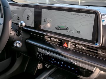 Hyundai Ioniq 6 Uniq Elektro 4WD Digitales Cockpit Navi