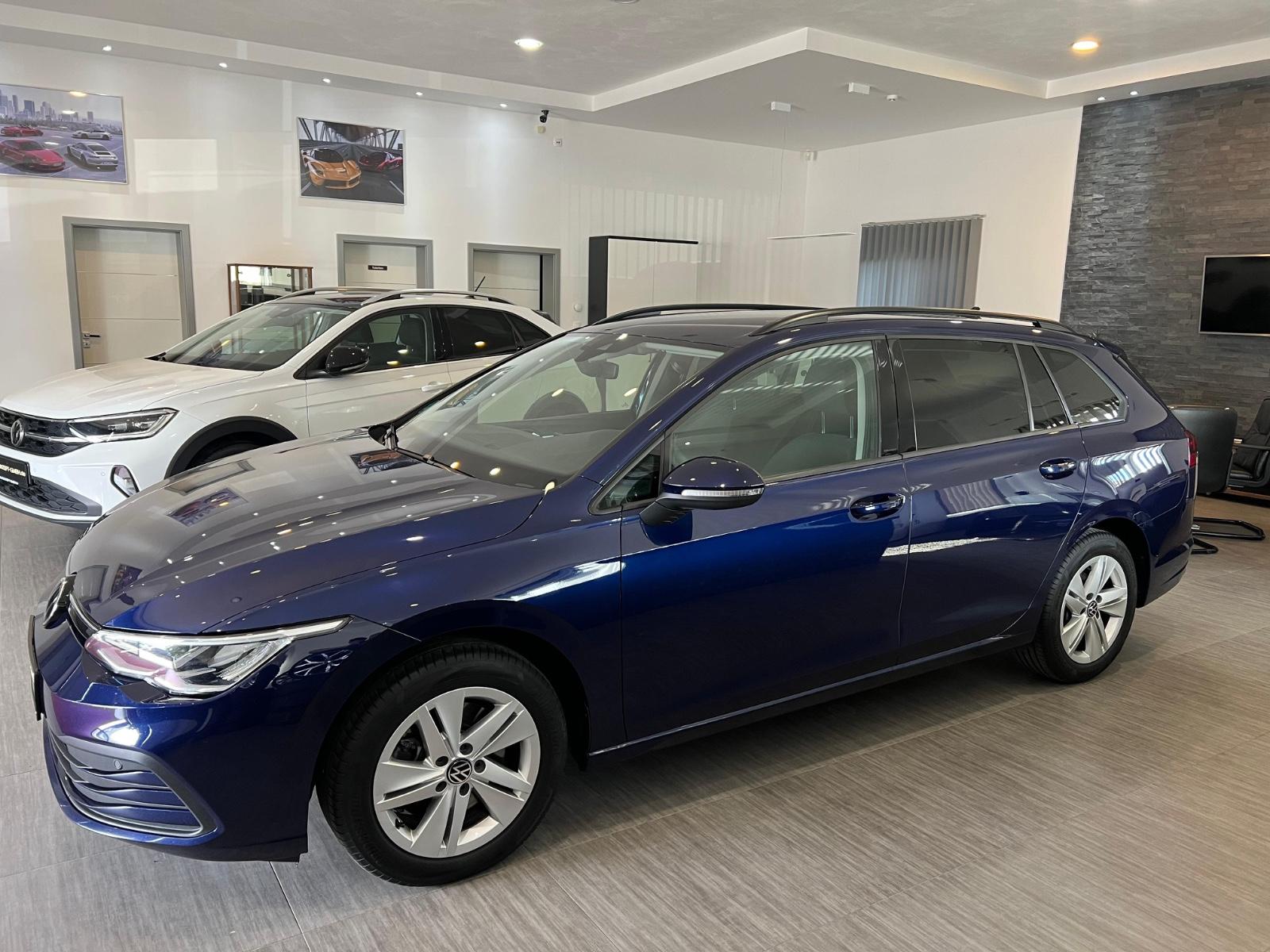 Volkswagen Golf VIII 2.0TDI*DSG*NAV*VIRT*LED*ACC*DAB*AHK*1H