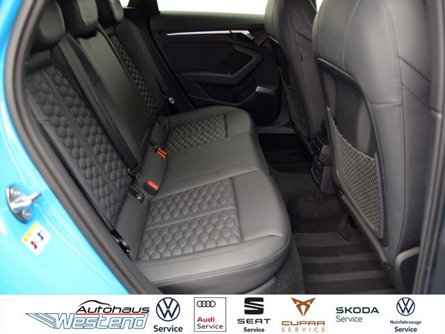 Fahrzeugabbildung Audi RS3 Sportback 2.5l TFSI 294kW qu. Matrix 280km/h