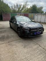 Mercedes-Benz E 300 de 4MATIC T Autom. - inkl. Winterreifen  - Mercedes-Benz E 300 in Halle