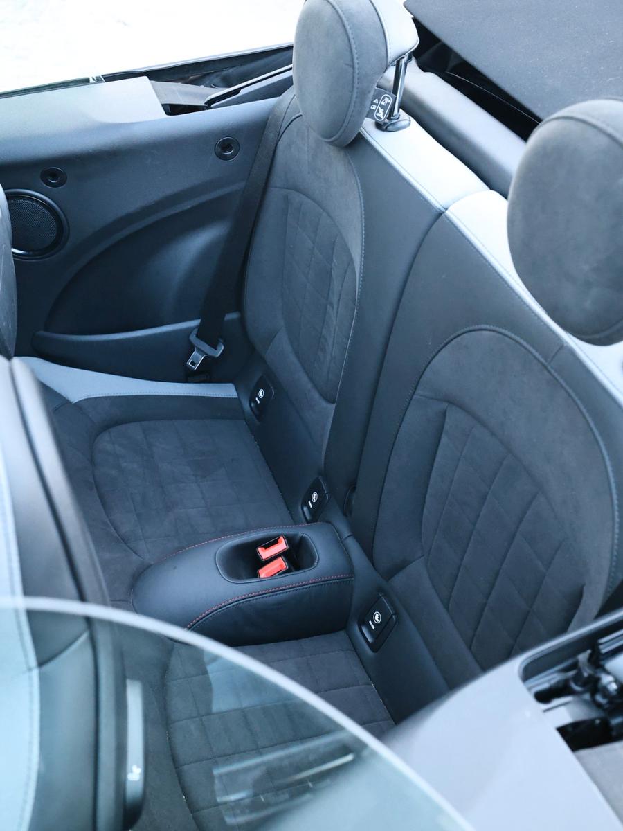 MINI Cooper S Cabrio John Cooper Works 1.Hand,Autom.