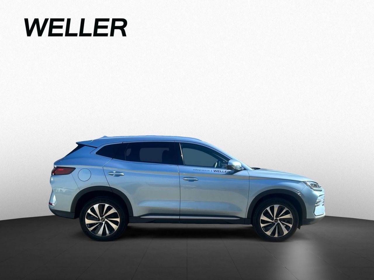 BYD SEAL