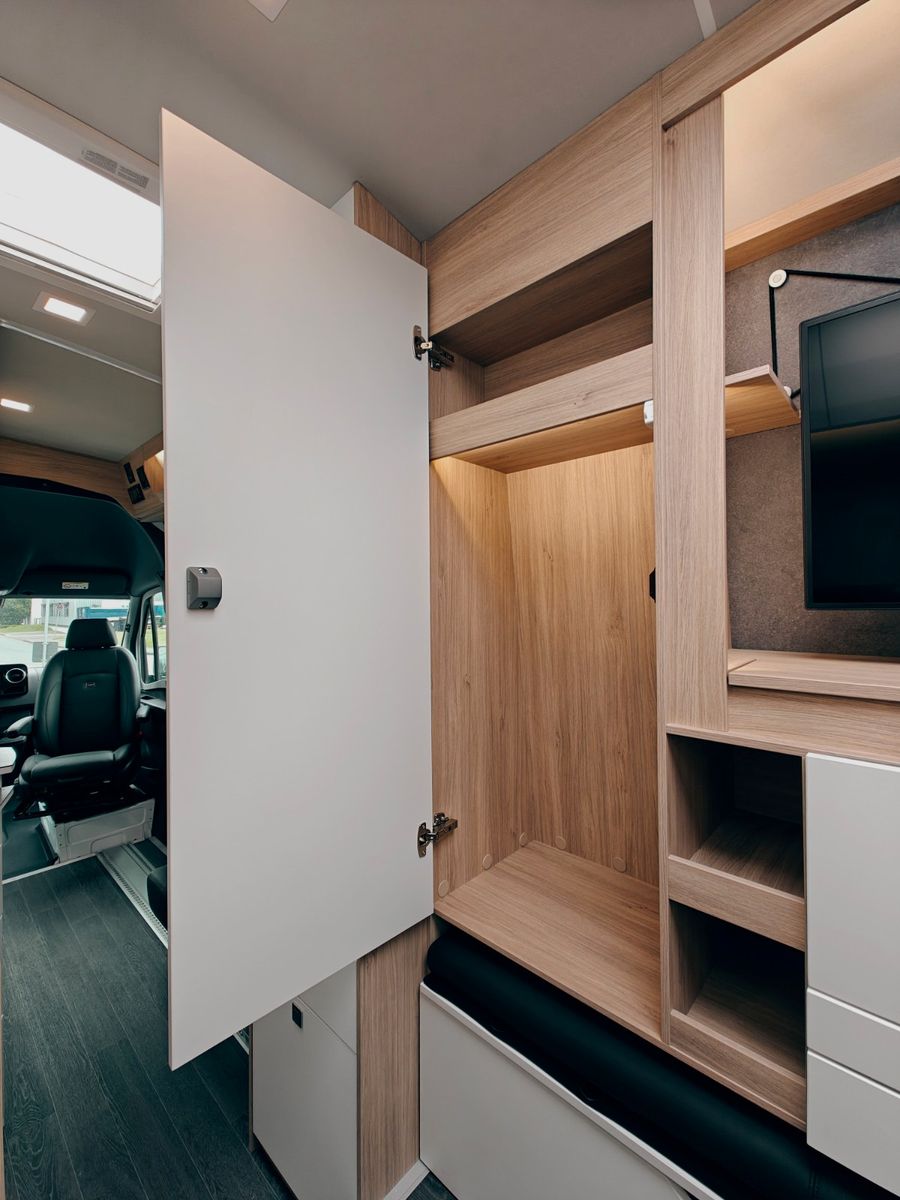 Fahrzeugabbildung Frankia YUCON 7.0 4x4 LOUNGE X by palmo