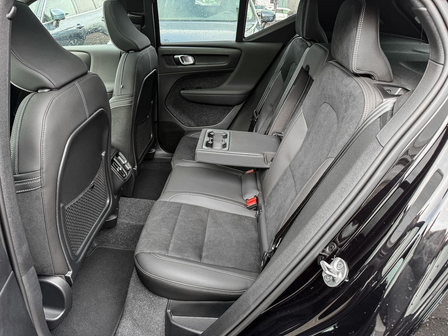 Volvo XC40 B4 B Ultimate Dark 2WD StandHZG Memory Sitz foto 17