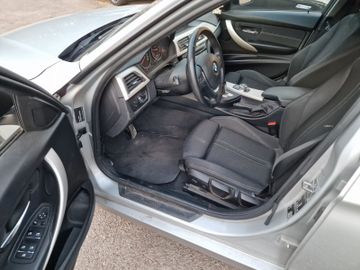 BMW 320 - 12