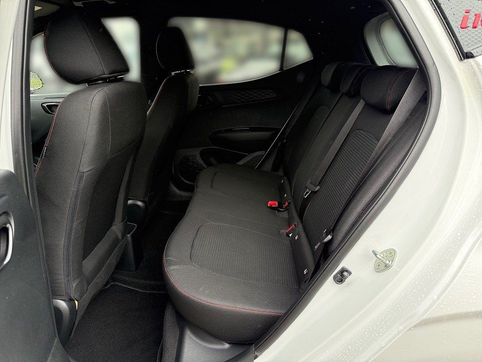 Fahrzeugabbildung Hyundai i10 1.0T 100PS N LINE NAVI-P 1HD GARANTIE KAMERA