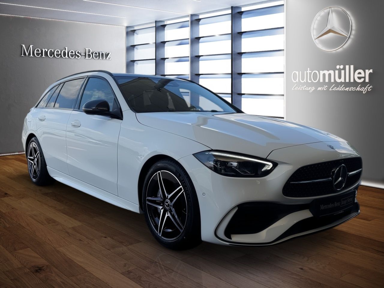 Fahrzeugabbildung Mercedes-Benz C 180 T AMG+NIGHT+PANO+AHK+LENKRADHEIZ+