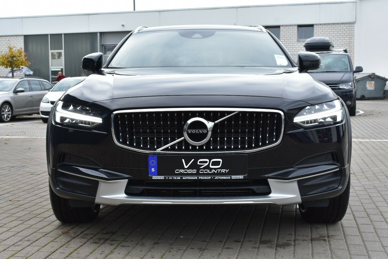 Fahrzeugabbildung Volvo V90 CC D4 AWD*STHZ*MIetkauf möglich