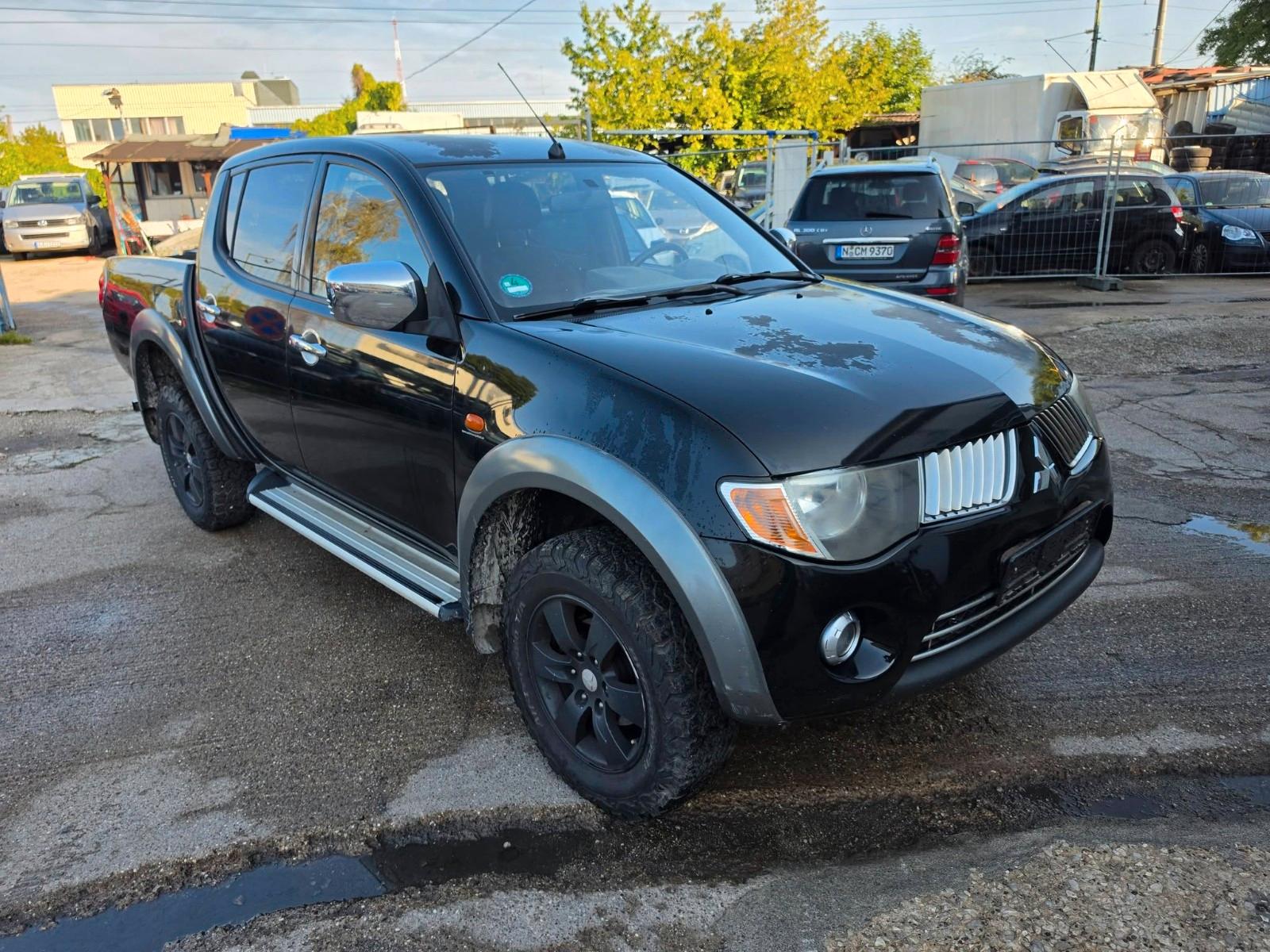 Mitsubishi L200 2.5Di-D Intense Doppelkabine 4WD