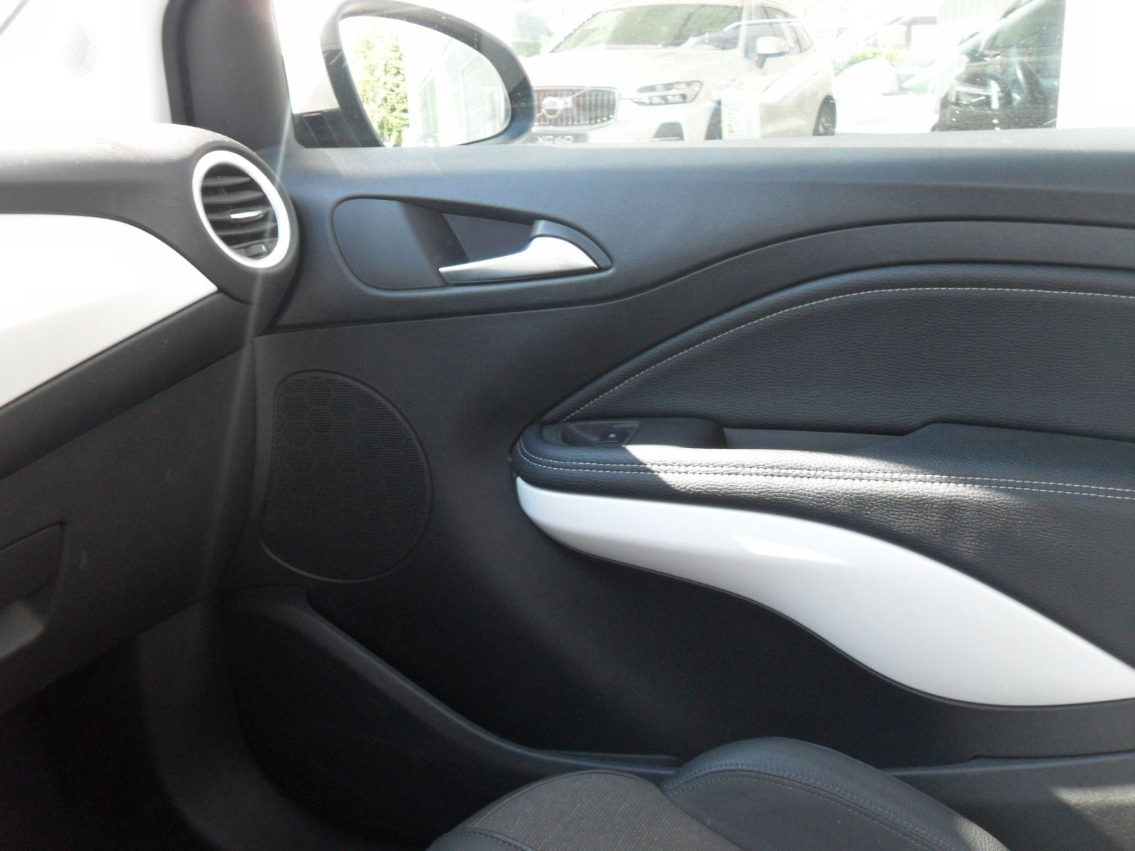 Fahrzeugabbildung Opel Adam 120 Jahre | SH | Teilleder