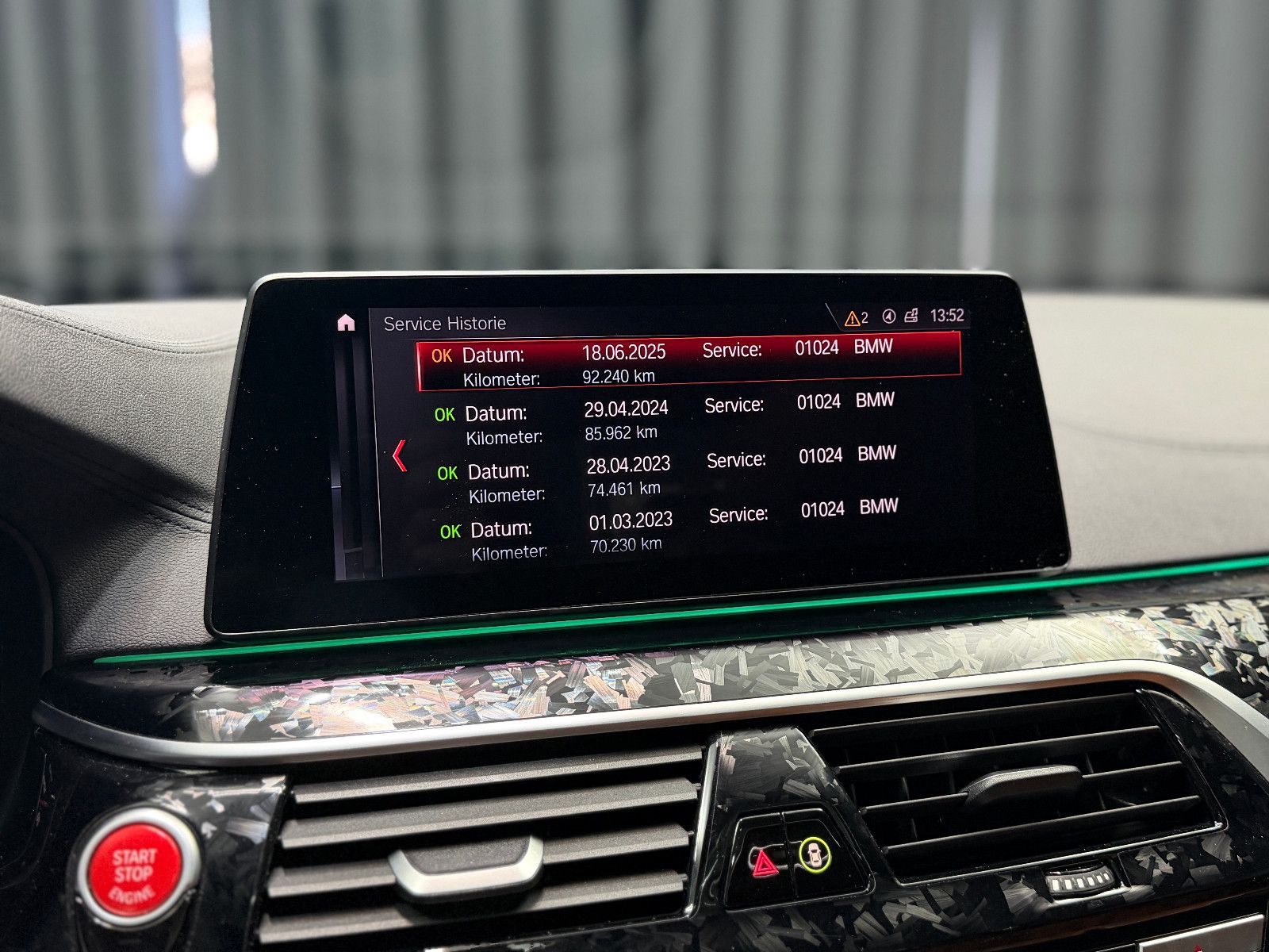 Fahrzeugabbildung BMW M5 Limousine|H&K|PANO|360°|M-DRIVERS|LCI