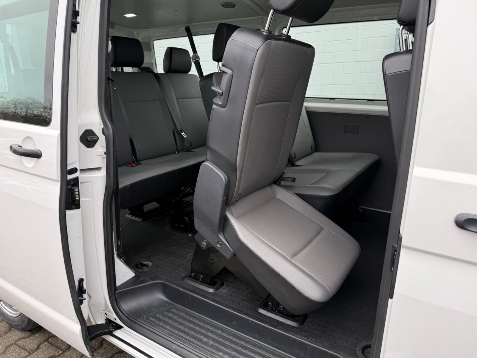 Volkswagen T6 4MOTION Lang 9-Sitzer/AHK/Blueto