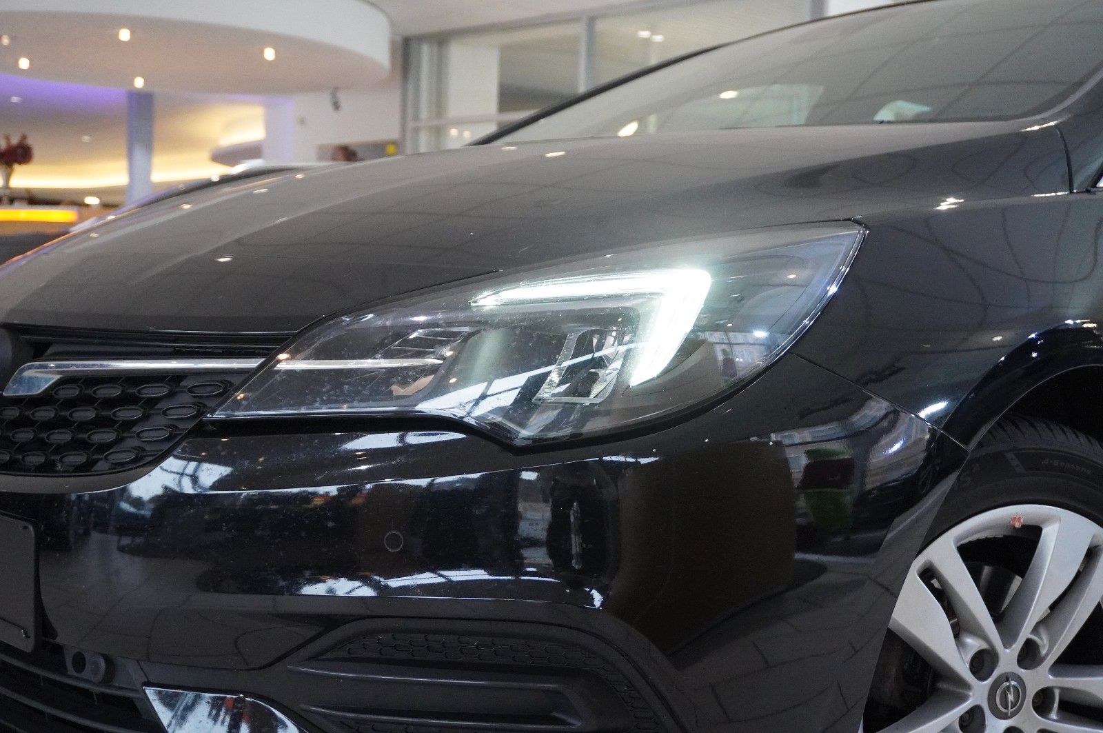 Fahrzeugabbildung Opel Astra K ST 1.4 ELEGANCE NAVI/LED/KAMERA/SPORT/SH