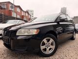 Volvo V50 Kombi 1.6 D Kinetic/KLIMA/SHZ/PDC/S-HEFT/TÜV - gebrauchte Volvo V50 aus dem Jahr 2008
