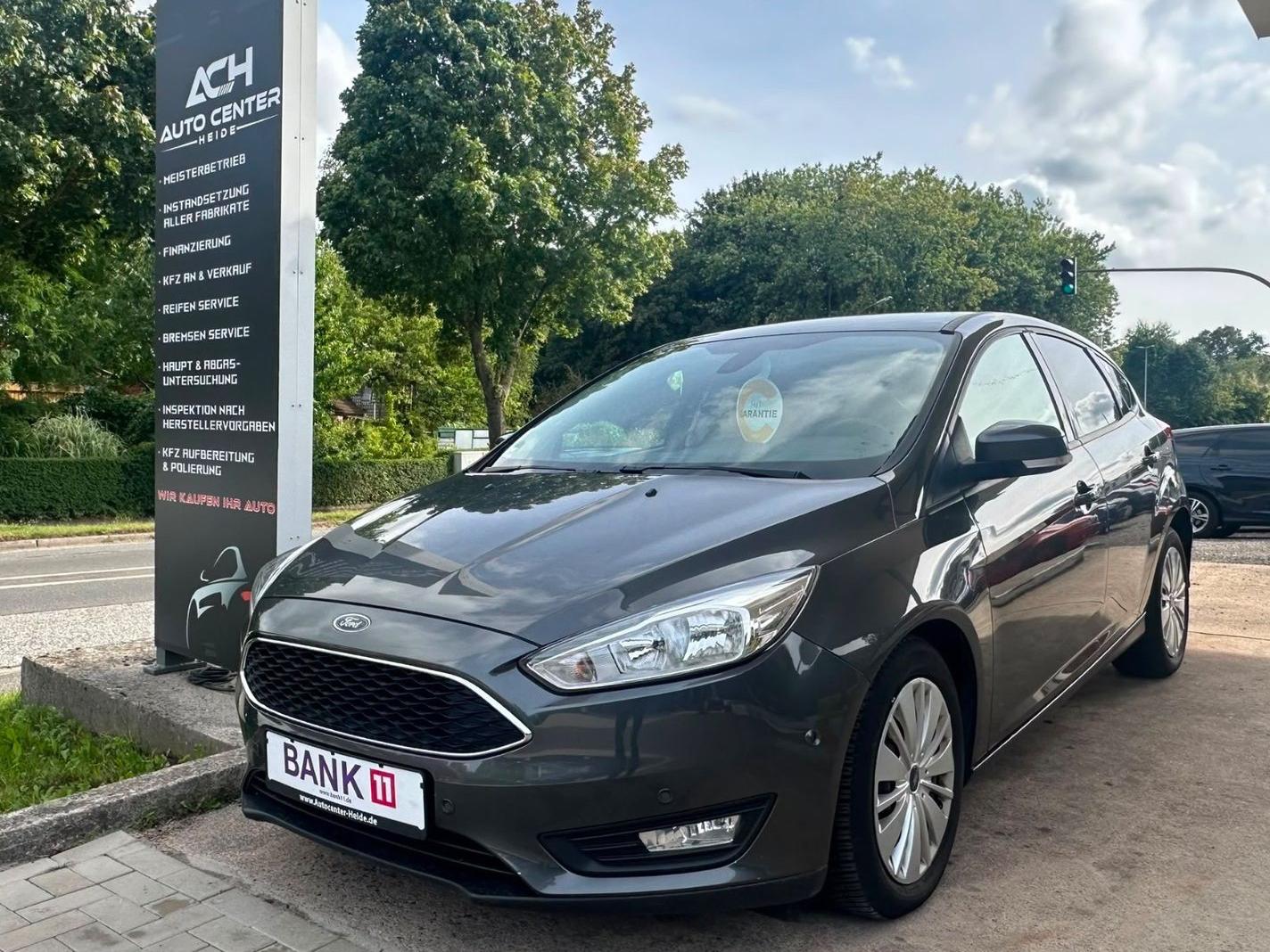 Ford Focus Lim. Business (NAVI~KAM~LENKRH~SITZH)