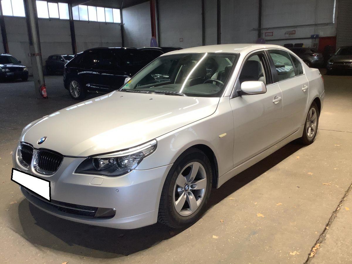 BMW 523i Limousine Advantage Navi Xen BMW Scheckheft