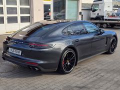 Fahrzeugabbildung Panamera Turbo 4.0-Liter-V8-Biturbo
