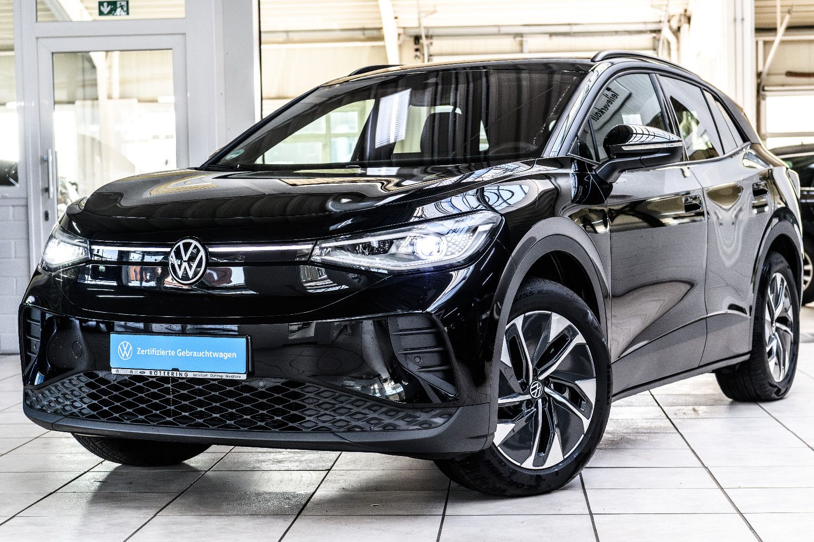 Fahrzeugabbildung Volkswagen ID.4 Pro IQ-LED+NAVI+ACC+WÄRMEPUMPE+SHZ