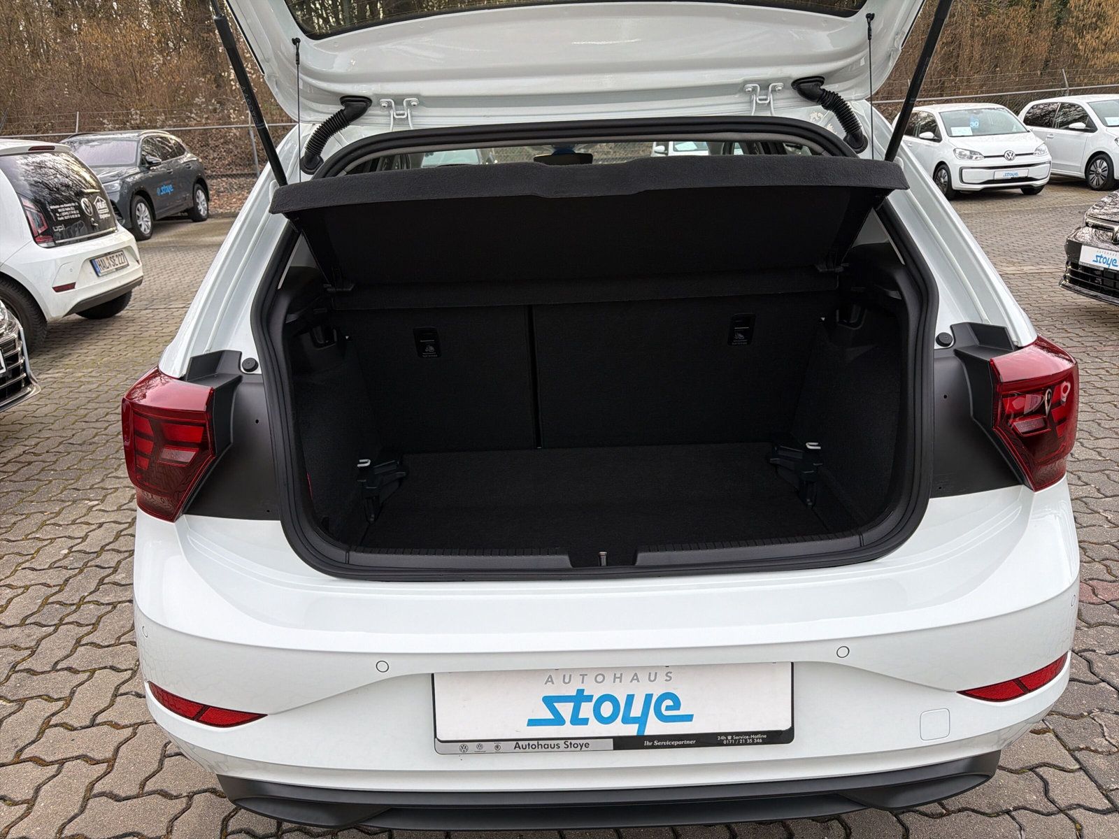 Polo Move TSi Apple CarPlay LED Life