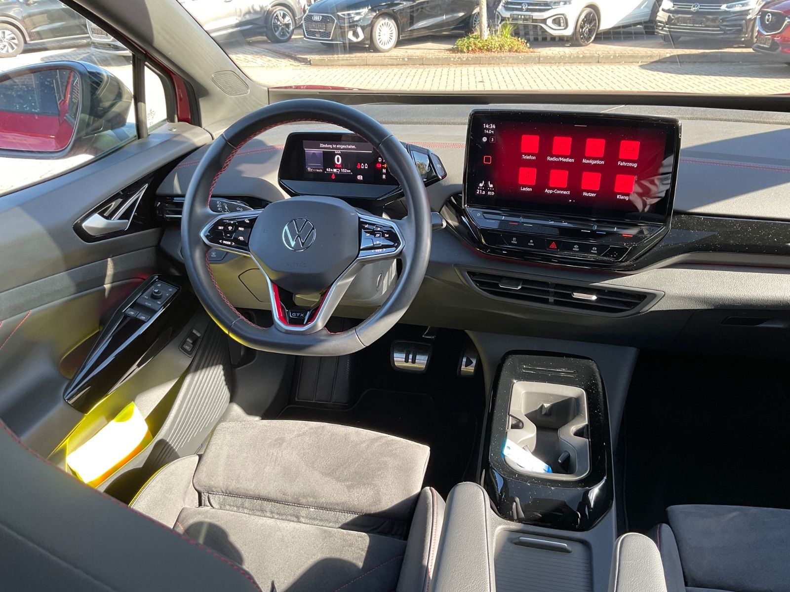Fahrzeugabbildung Volkswagen ID.4 GTX 82 kWh 4M,Panorama,AHK,Navi,Kamera