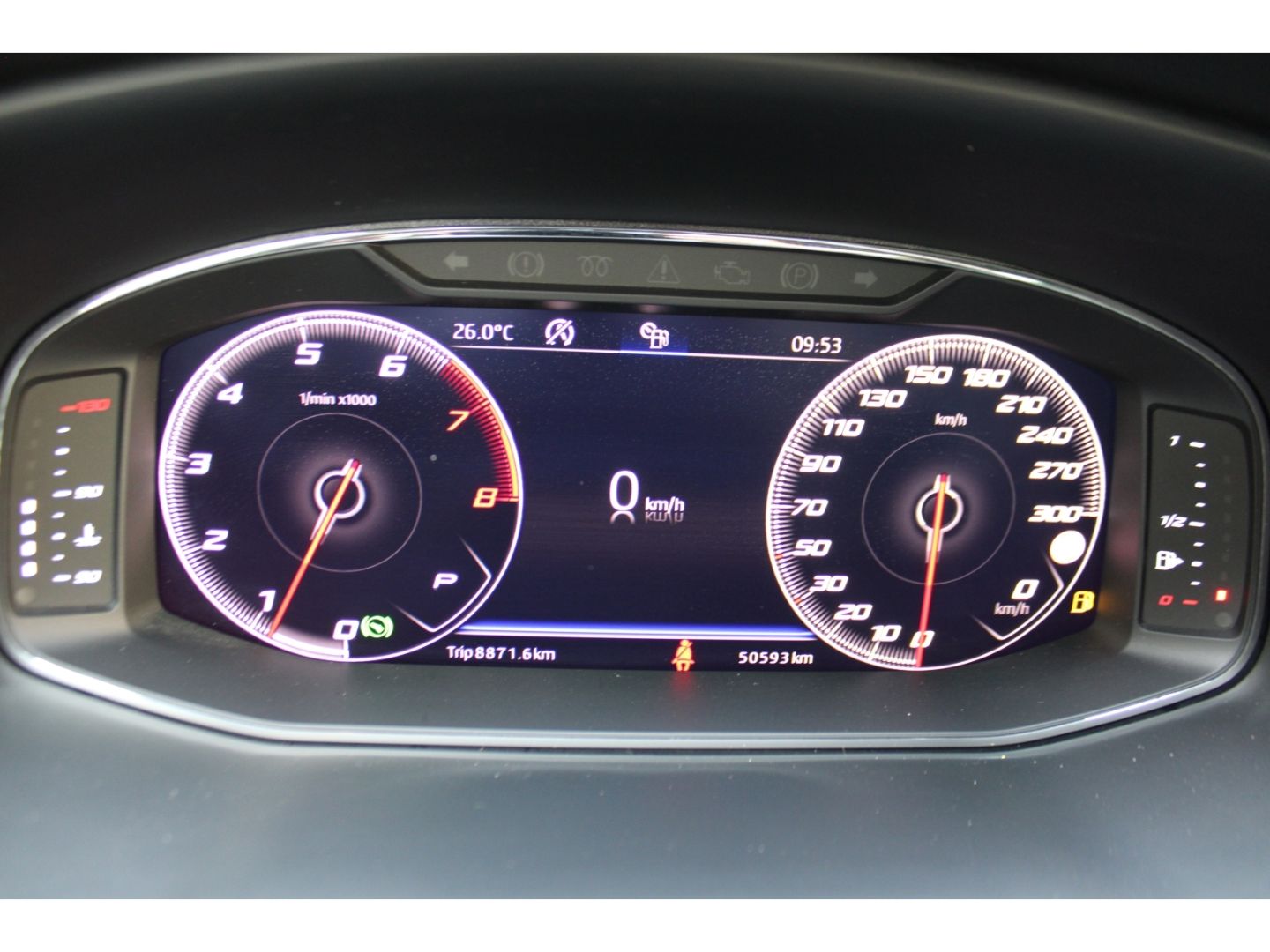 SEAT Leon Cupra 300 4Drive 2.0 TSI ST DSG ACC Navi RF - Image 16