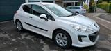 Peugeot 308 Tüv demnähst Neu.Viele neue Teile - Peugeot e-308