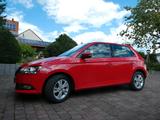 Skoda Fabia 1.0l MPI 55kW Amb. Insp/TÜV und Reifen NEU