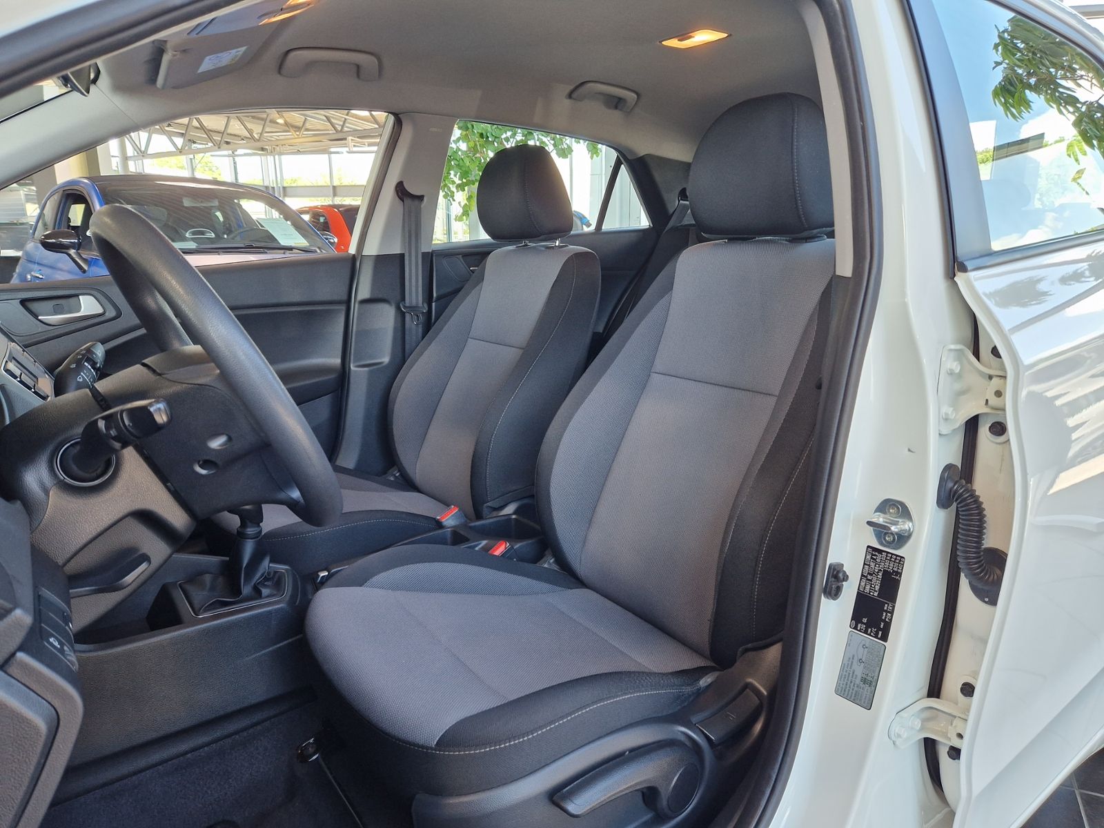 Fahrzeugabbildung Hyundai i20 Pure KLIMA