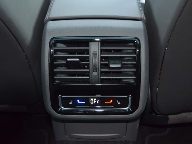 Arteon SB 2.0 TSI DSG Elegance VOLL/AHK/MATRIX/2